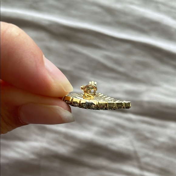 Vintage Elegant Green and Gold Triangle‎ Brooch - Picture 3 of 3